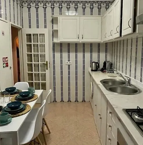 아파트 Lugar Dos Avos - R/c *